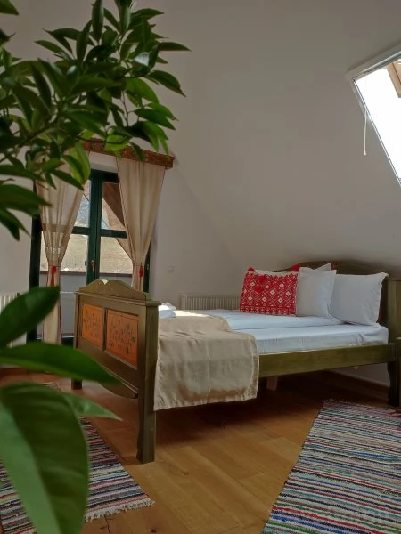 Torockó Szállás | Motel (K1438-39) A kép szerzői jogvédelem alatt állhat. Javasolt a kapcsolatfelvétel a jog tulajdonossal.