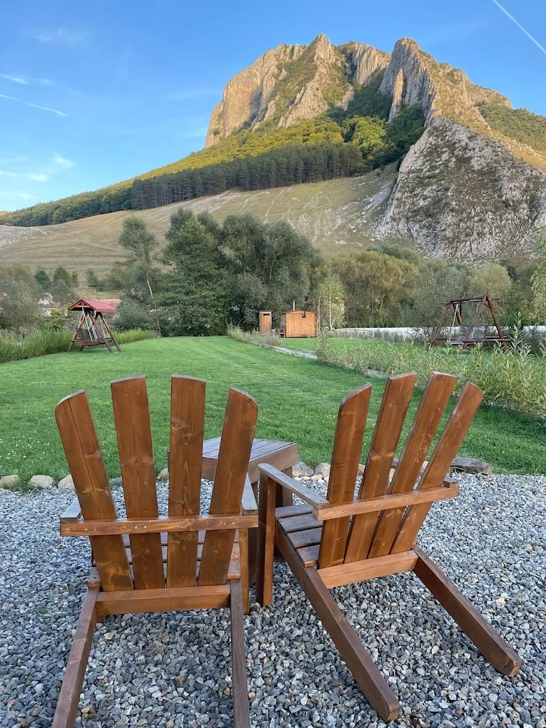 Rimetea Cazare | Motel (K1438-53) Imaginea poate fi supusă drepturilor de autor. Se recomandă contactarea titularului drepturilor.