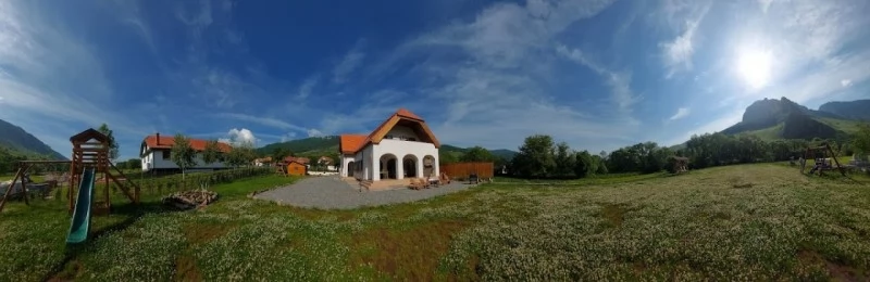 Rimetea Cazare | Motel (K1438-58) Imaginea poate fi supusă drepturilor de autor. Se recomandă contactarea titularului drepturilor.