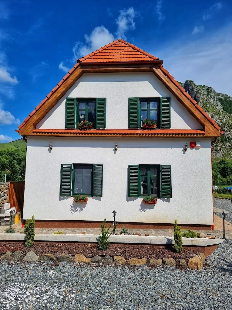 Rimetea Cazare | Motel (K1438-64) Imaginea poate fi supusă drepturilor de autor. Se recomandă contactarea titularului drepturilor.