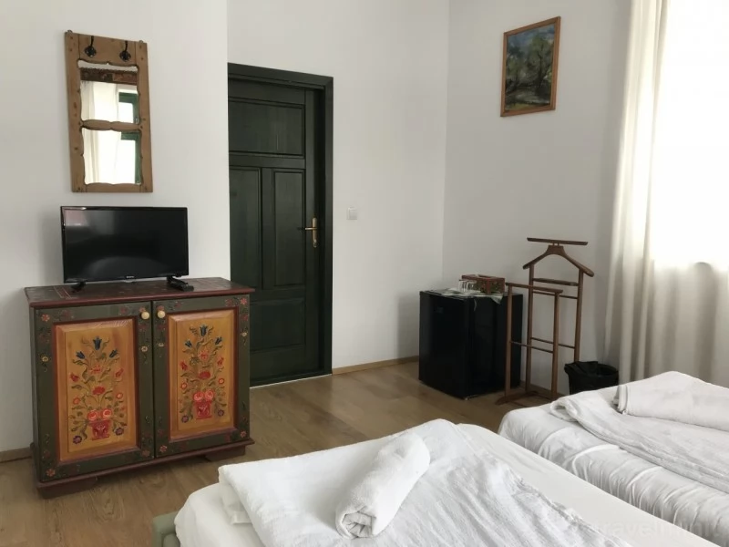 Rimetea Cazare | Motel (K1482-7) Imaginea poate fi supusă drepturilor de autor. Se recomandă contactarea titularului drepturilor.