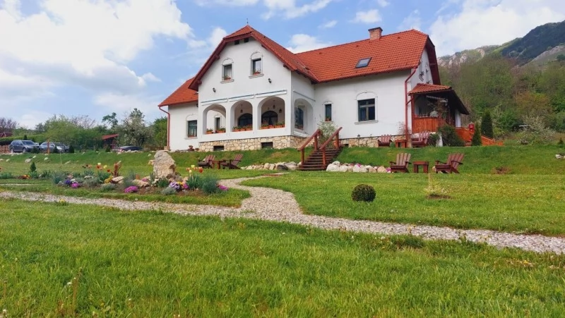 Torockó Szállás | Motel (K1482-45) A kép szerzői jogvédelem alatt állhat. Javasolt a kapcsolatfelvétel a jog tulajdonossal.