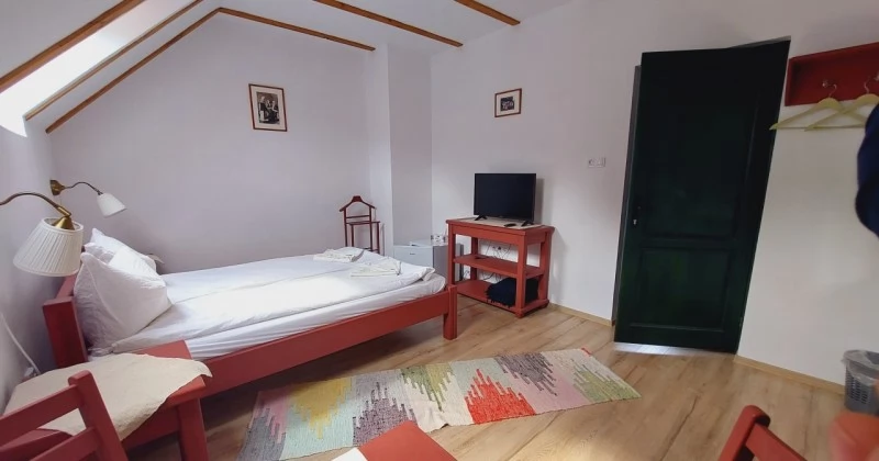 Torockó Szállás | Motel (K1482-52) A kép szerzői jogvédelem alatt állhat. Javasolt a kapcsolatfelvétel a jog tulajdonossal.