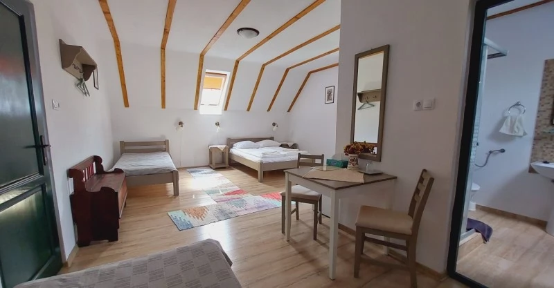 Torockó Szállás | Motel (K1482-55) A kép szerzői jogvédelem alatt állhat. Javasolt a kapcsolatfelvétel a jog tulajdonossal.