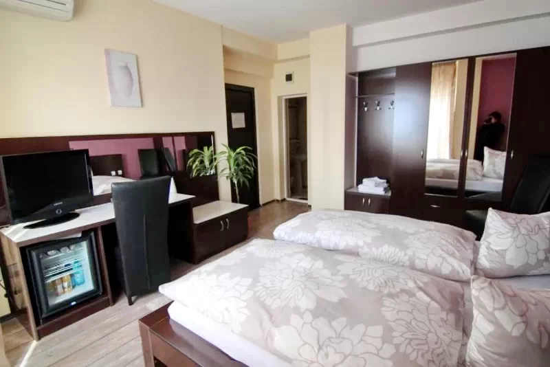 Bistrița Cazare | Motel (K1066-14) Imaginea poate fi supusă drepturilor de autor. Se recomandă contactarea titularului drepturilor.