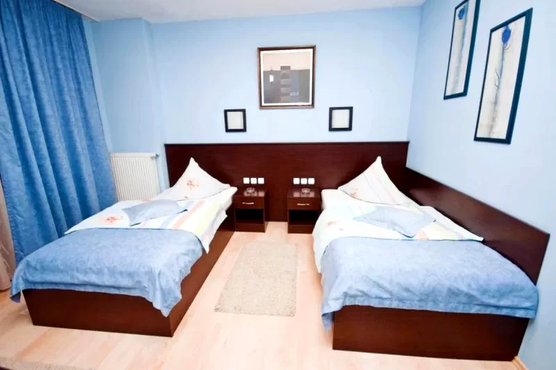 Bistrița Cazare | Motel (K1066-31) Imaginea poate fi supusă drepturilor de autor. Se recomandă contactarea titularului drepturilor.