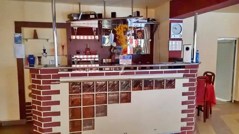 Remeți Cazare | Pensiune (K0676-3) Imaginea poate fi supusă drepturilor de autor. Se recomandă contactarea titularului drepturilor.