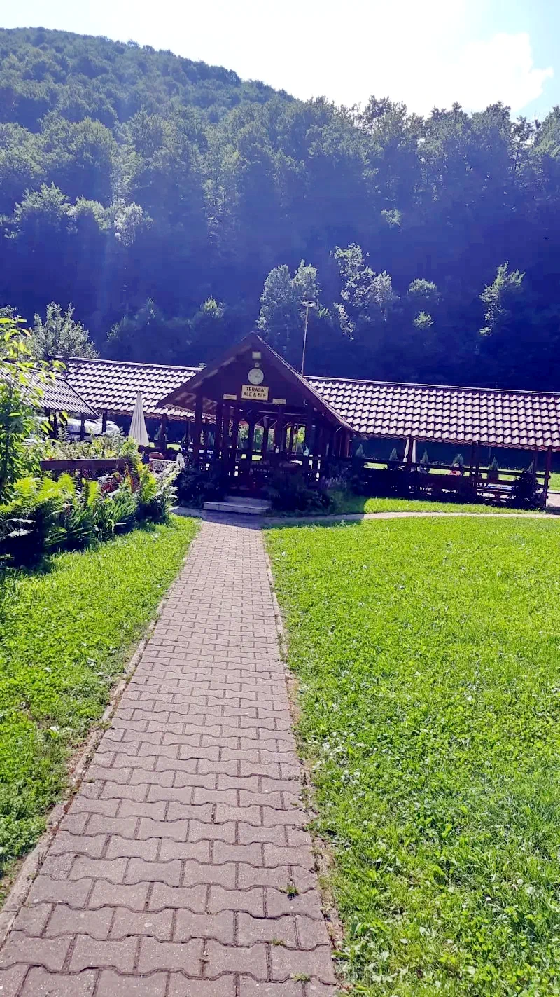 Jádremete Szállás | Panzió (K0676-47) A kép szerzői jogvédelem alatt állhat. Javasolt a kapcsolatfelvétel a jog tulajdonossal. Jádremete Szállás | Panzió (K0676-47) A kép szerzői jogvédelem alatt állhat. Javasolt a kapcsolatfelvétel a jog tulajdonossal.