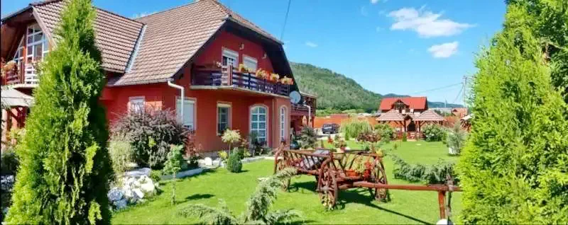 Praid Cazare | Motel (K0140-40) Imaginea poate fi supusă drepturilor de autor. Se recomandă contactarea titularului drepturilor.