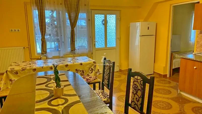 Praid Cazare | Motel (K0148-1) Imaginea poate fi supusă drepturilor de autor. Se recomandă contactarea titularului drepturilor.