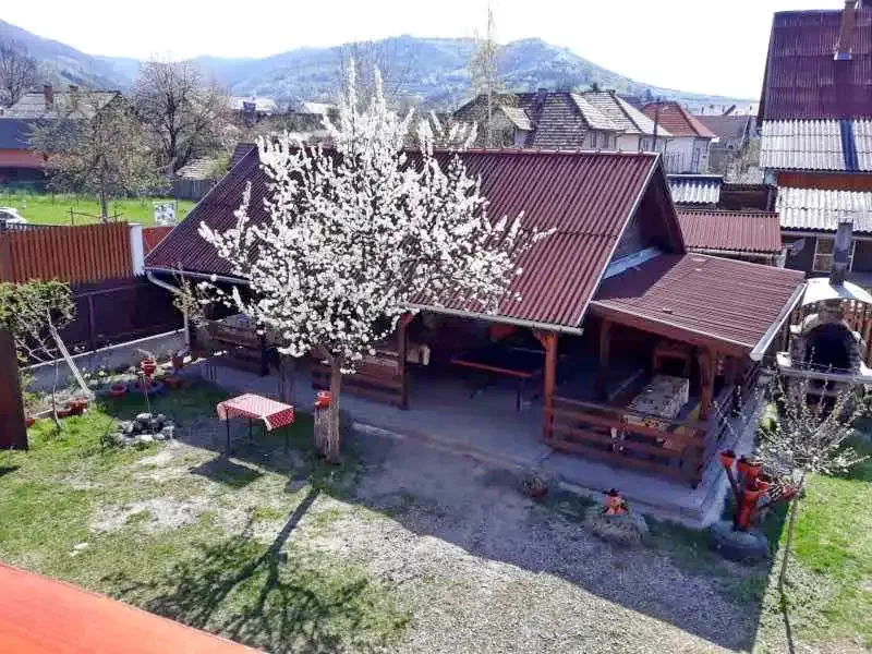 Praid Cazare | Motel (K0148-12) Imaginea poate fi supusă drepturilor de autor. Se recomandă contactarea titularului drepturilor.