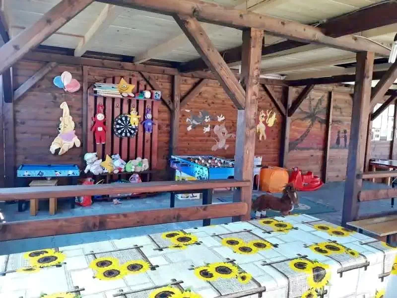 Parajd Szállás | Motel (K0148-13) A kép szerzői jogvédelem alatt állhat. Javasolt a kapcsolatfelvétel a jog tulajdonossal.