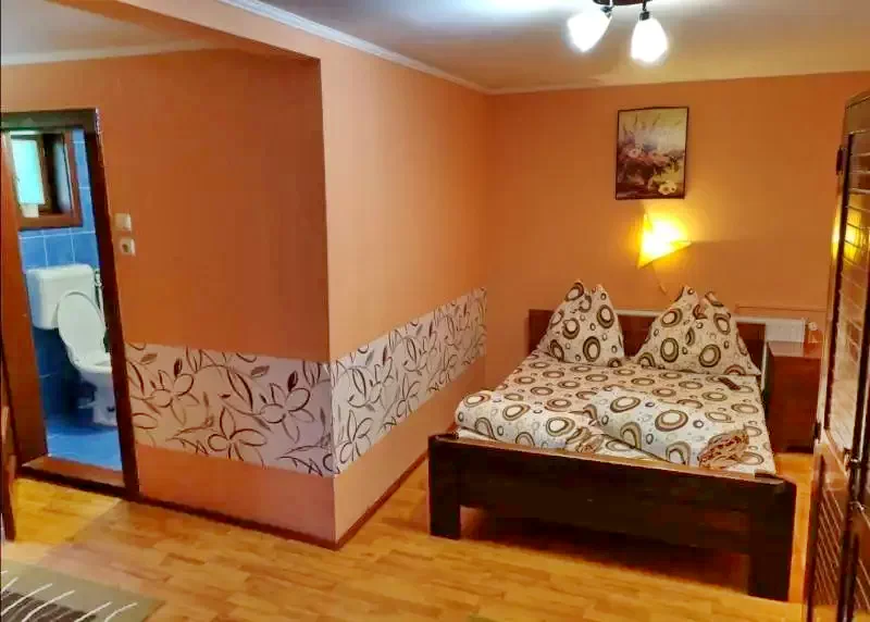 Praid Cazare | Motel (K0161-14) Imaginea poate fi supusă drepturilor de autor. Se recomandă contactarea titularului drepturilor.