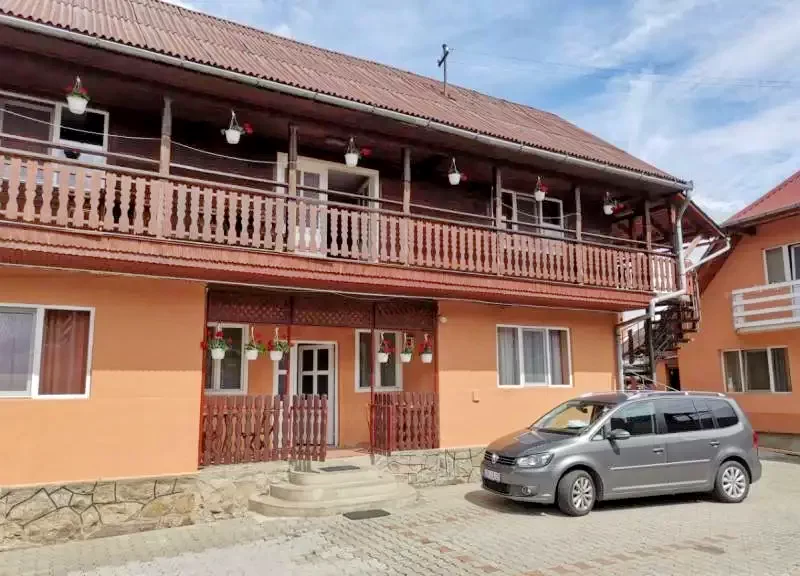 Praid Cazare | Motel (K0161-23) Imaginea poate fi supusă drepturilor de autor. Se recomandă contactarea titularului drepturilor.