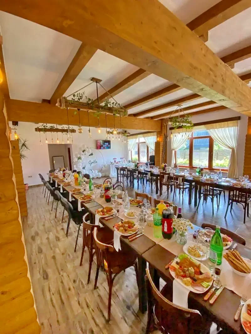 Racu Cazare | Motel (K1360-2) Imaginea poate fi supusă drepturilor de autor. Se recomandă contactarea titularului drepturilor.