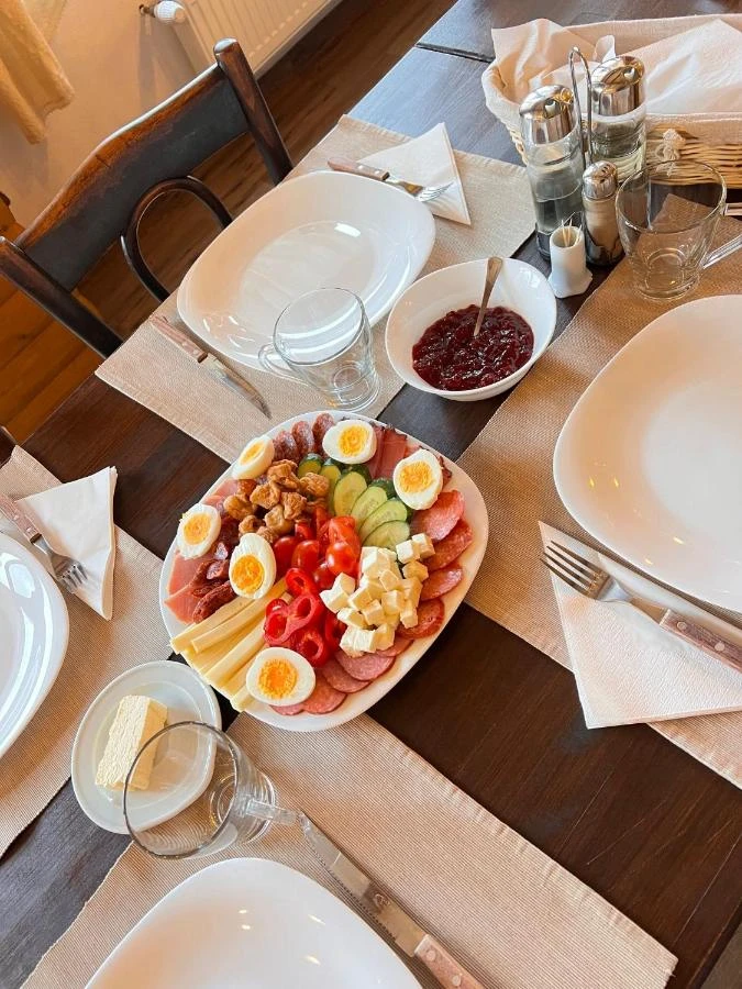 Csíkrákos Szállás | Motel (K1360-3) A kép szerzői jogvédelem alatt állhat. Javasolt a kapcsolatfelvétel a jog tulajdonossal.