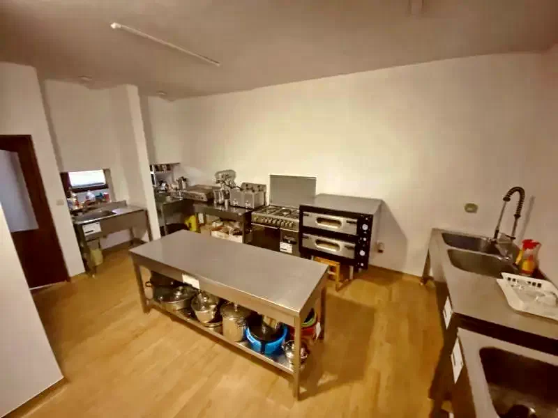 Racu Cazare | Motel (K1360-8) Imaginea poate fi supusă drepturilor de autor. Se recomandă contactarea titularului drepturilor.