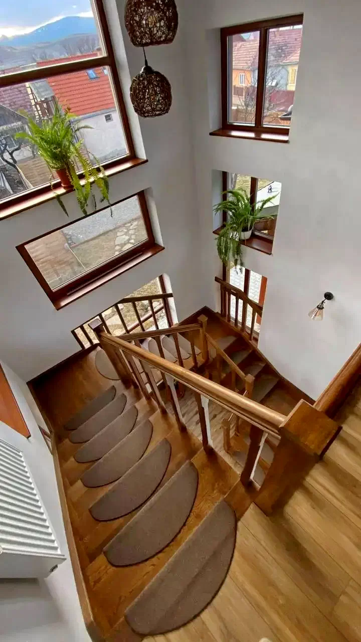 Racu Cazare | Motel (K1360-31) Imaginea poate fi supusă drepturilor de autor. Se recomandă contactarea titularului drepturilor.