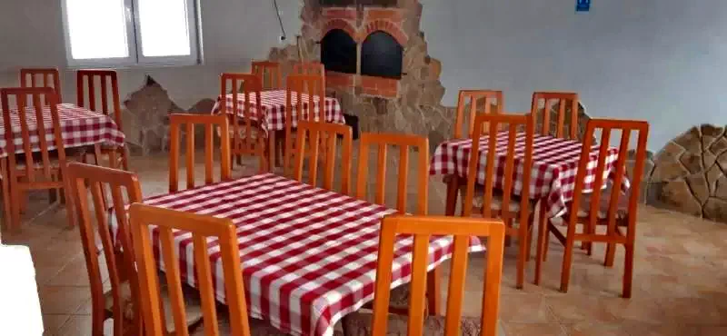 Praid Cazare | Motel (K0165-2) Imaginea poate fi supusă drepturilor de autor. Se recomandă contactarea titularului drepturilor.