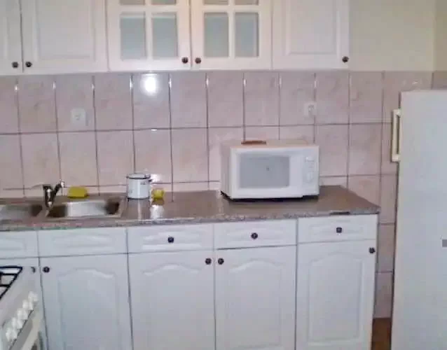 Praid Cazare | Motel (K0165-14) Imaginea poate fi supusă drepturilor de autor. Se recomandă contactarea titularului drepturilor.