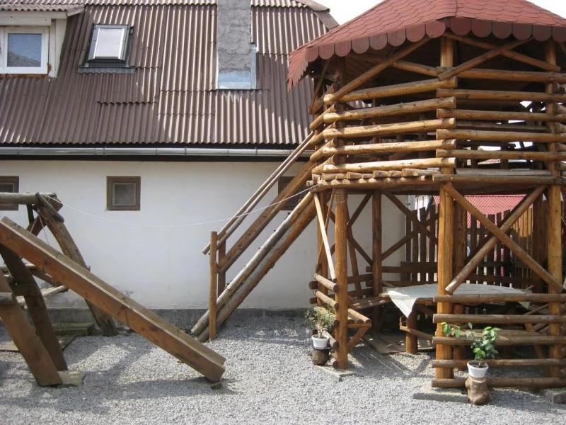 Praid Cazare | Cabană (K0176-8) Imaginea poate fi supusă drepturilor de autor. Se recomandă contactarea titularului drepturilor.