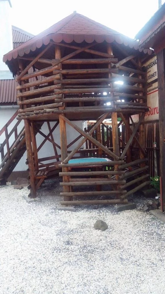 Praid Cazare | Cabană (K0176-18) Imaginea poate fi supusă drepturilor de autor. Se recomandă contactarea titularului drepturilor.