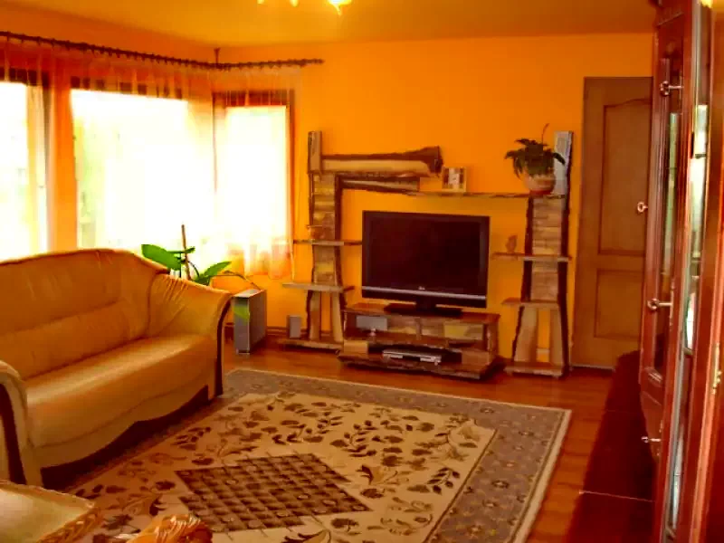 Parajd Szállás | Motel (K0183-12) A kép szerzői jogvédelem alatt állhat. Javasolt a kapcsolatfelvétel a jog tulajdonossal.