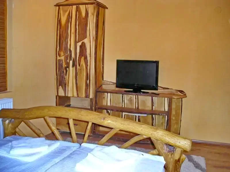 Praid Cazare | Motel (K0183-18) Imaginea poate fi supusă drepturilor de autor. Se recomandă contactarea titularului drepturilor.