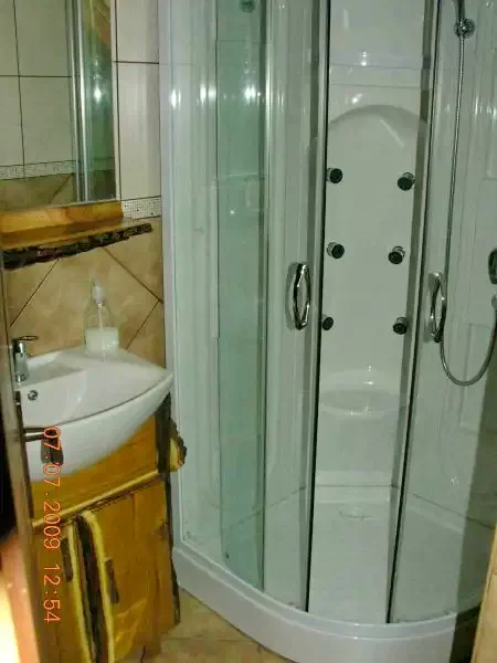 Praid Cazare | Motel (K0183-19) Imaginea poate fi supusă drepturilor de autor. Se recomandă contactarea titularului drepturilor.