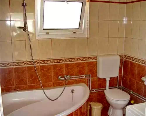 Praid Cazare | Hotel**** (K0221-14) Imaginea poate fi supusă drepturilor de autor. Se recomandă contactarea titularului drepturilor.