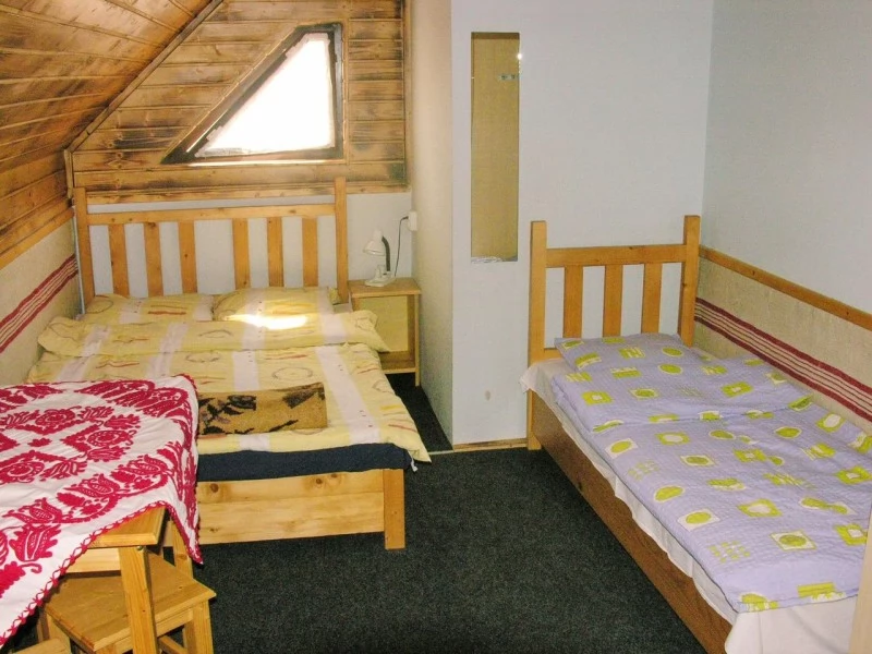 Parajd Szállás | Motel (K0271-12) A kép szerzői jogvédelem alatt állhat. Javasolt a kapcsolatfelvétel a jog tulajdonossal.