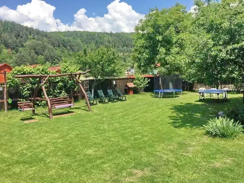 Praid Cazare | Motel (K0279-6) Imaginea poate fi supusă drepturilor de autor. Se recomandă contactarea titularului drepturilor.