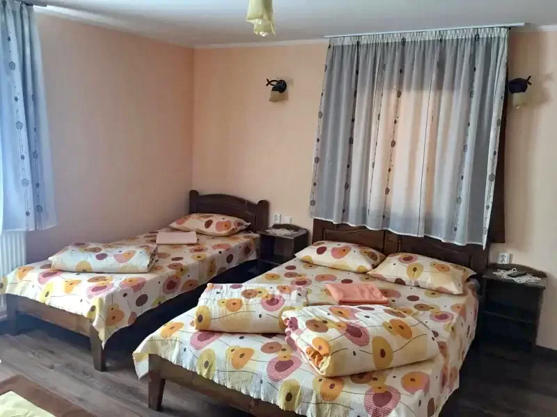 Parajd Szállás | Motel (K0279-13) A kép szerzői jogvédelem alatt állhat. Javasolt a kapcsolatfelvétel a jog tulajdonossal.