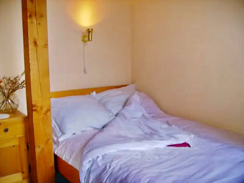 Parajd Szállás | Üdülőfalu (K0293-10) A kép szerzői jogvédelem alatt állhat. Javasolt a kapcsolatfelvétel a jog tulajdonossal.