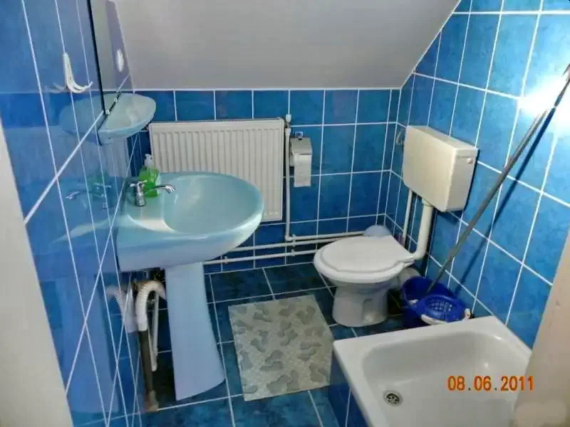 Parajd Szállás | Üdülőfalu (K0293-16) A kép szerzői jogvédelem alatt állhat. Javasolt a kapcsolatfelvétel a jog tulajdonossal.