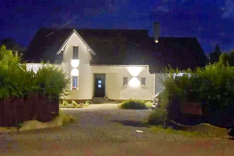 Praid Cazare | Motel (K0294-12) Imaginea poate fi supusă drepturilor de autor. Se recomandă contactarea titularului drepturilor.