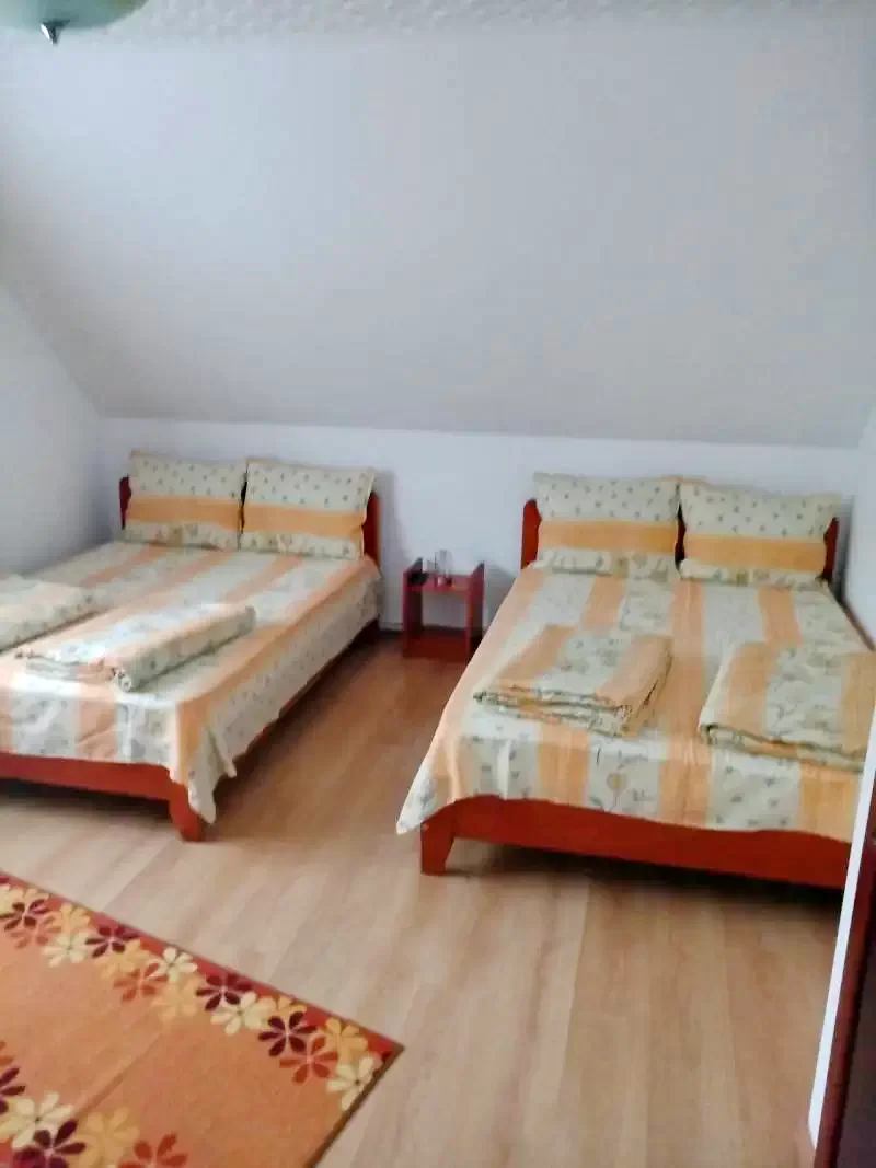 Parajd Szállás | Motel (K0295-12) A kép szerzői jogvédelem alatt állhat. Javasolt a kapcsolatfelvétel a jog tulajdonossal.