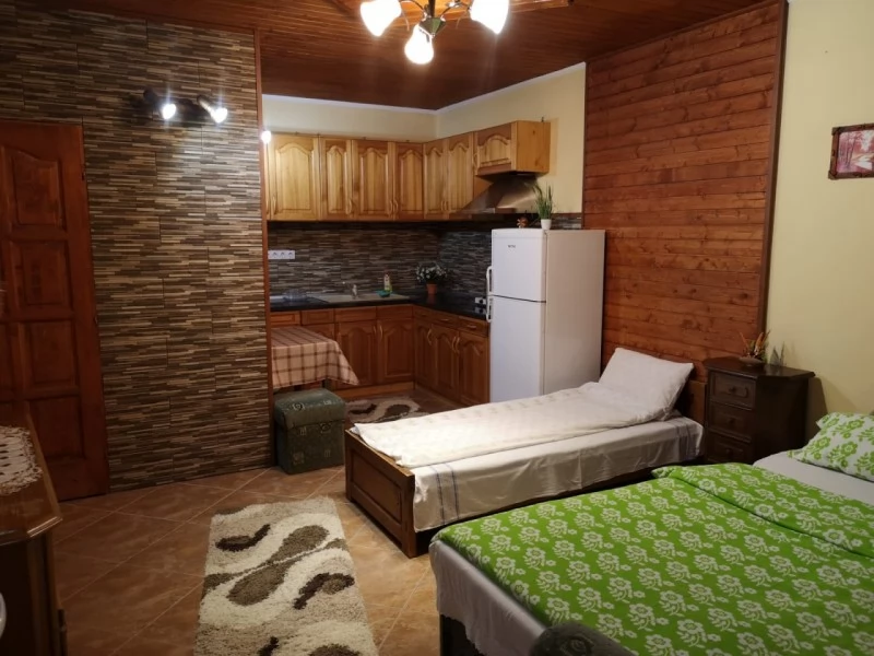 Parajd Szállás | Üdülőfalu (K0296-4) A kép szerzői jogvédelem alatt állhat. Javasolt a kapcsolatfelvétel a jog tulajdonossal.