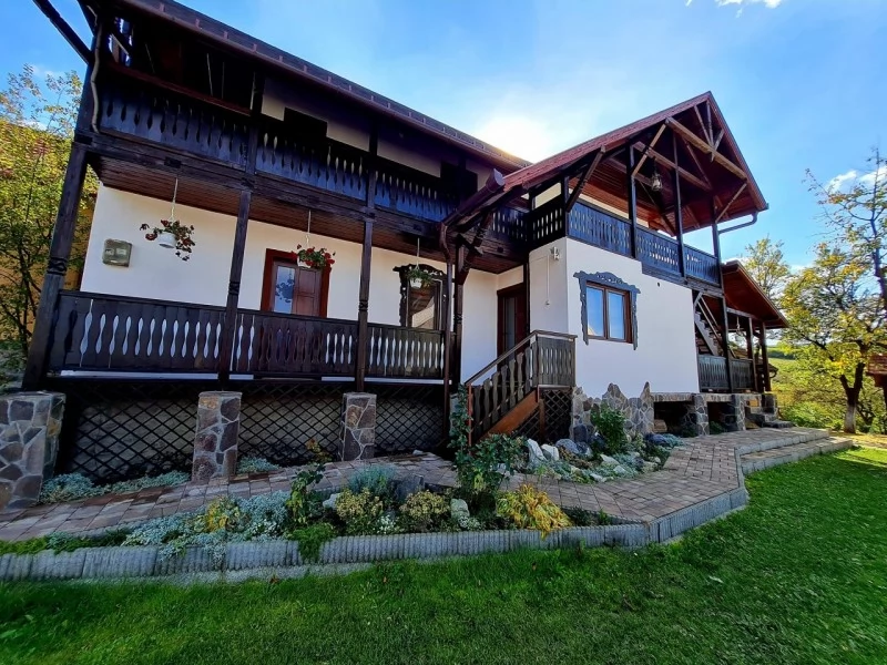 Parajd Szállás | Motel (K0302-34) A kép szerzői jogvédelem alatt állhat. Javasolt a kapcsolatfelvétel a jog tulajdonossal.