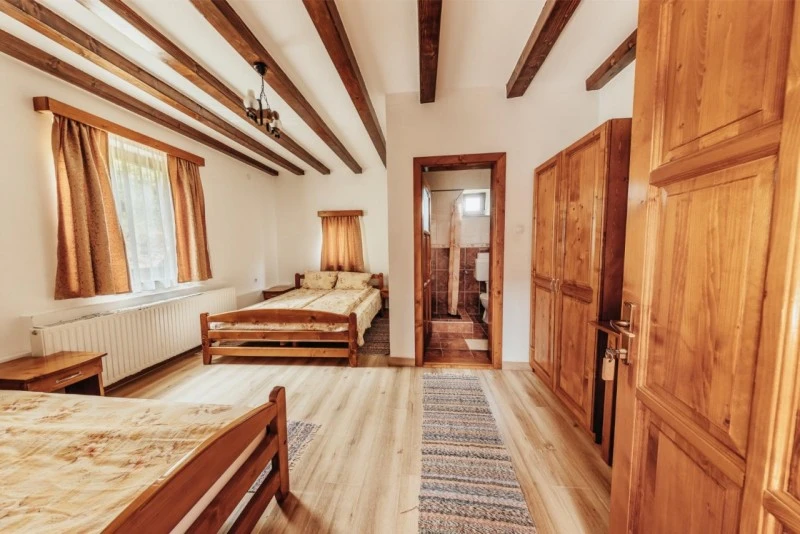 Praid Cazare | Cabană (K0303-10) Imaginea poate fi supusă drepturilor de autor. Se recomandă contactarea titularului drepturilor.