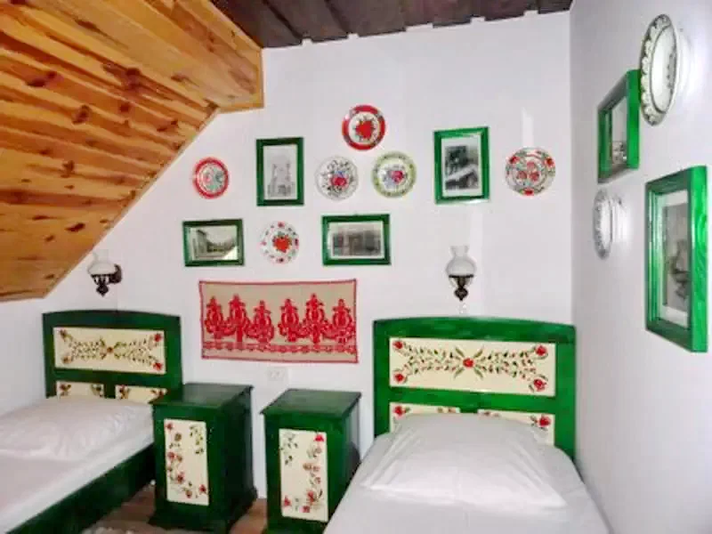 Praid Cazare | Motel (K0304-18) Imaginea poate fi supusă drepturilor de autor. Se recomandă contactarea titularului drepturilor.