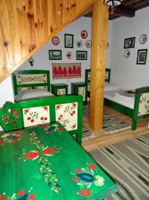 Praid Cazare | Motel (K0304-19) Imaginea poate fi supusă drepturilor de autor. Se recomandă contactarea titularului drepturilor.