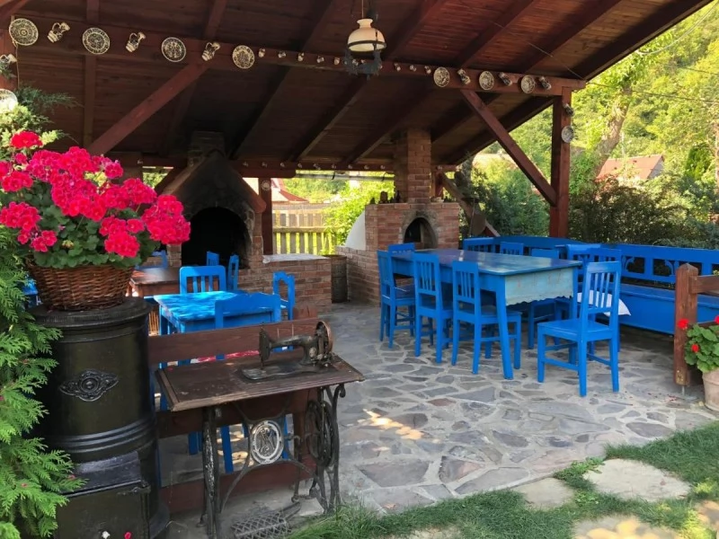 Praid Cazare | Motel (K0304-33) Imaginea poate fi supusă drepturilor de autor. Se recomandă contactarea titularului drepturilor.