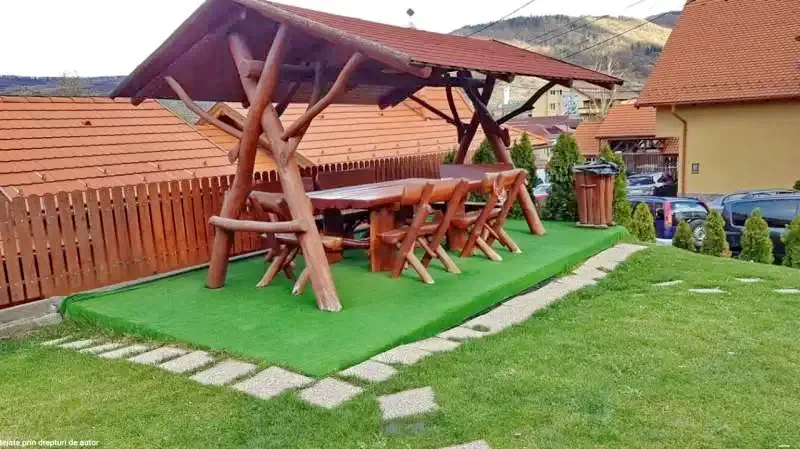 Praid Cazare | Motel (K0312-28) Imaginea poate fi supusă drepturilor de autor. Se recomandă contactarea titularului drepturilor.