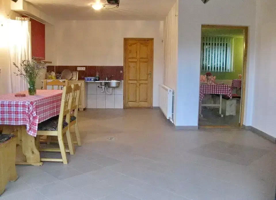 Parajd Szállás | Hotel**** (K0313-2) A kép szerzői jogvédelem alatt állhat. Javasolt a kapcsolatfelvétel a jog tulajdonossal.