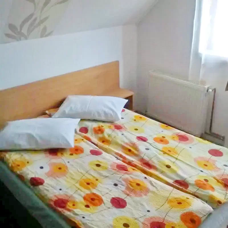 Praid Cazare | Motel (K0314-21) Imaginea poate fi supusă drepturilor de autor. Se recomandă contactarea titularului drepturilor.