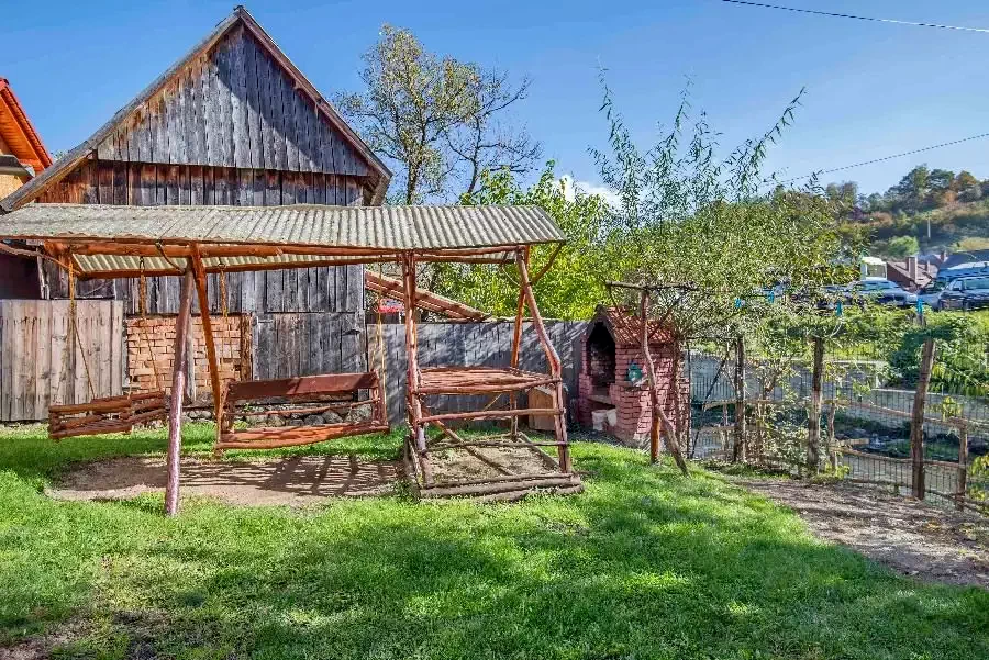 Praid Cazare | Motel (K0314-28) Imaginea poate fi supusă drepturilor de autor. Se recomandă contactarea titularului drepturilor.