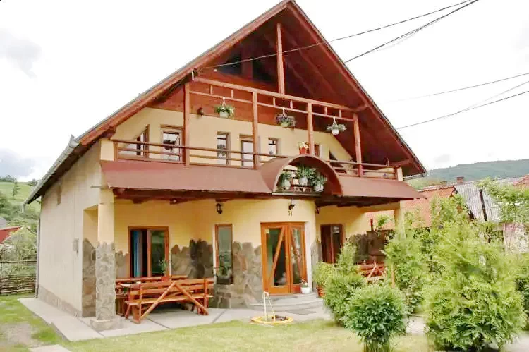 Parajd Szállás | Motel (K0314-30) A kép szerzői jogvédelem alatt állhat. Javasolt a kapcsolatfelvétel a jog tulajdonossal.