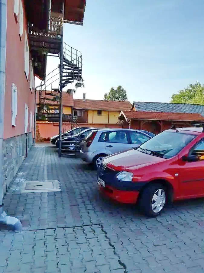 Parajd Szállás | Motel (K0367-1) A kép szerzői jogvédelem alatt állhat. Javasolt a kapcsolatfelvétel a jog tulajdonossal.