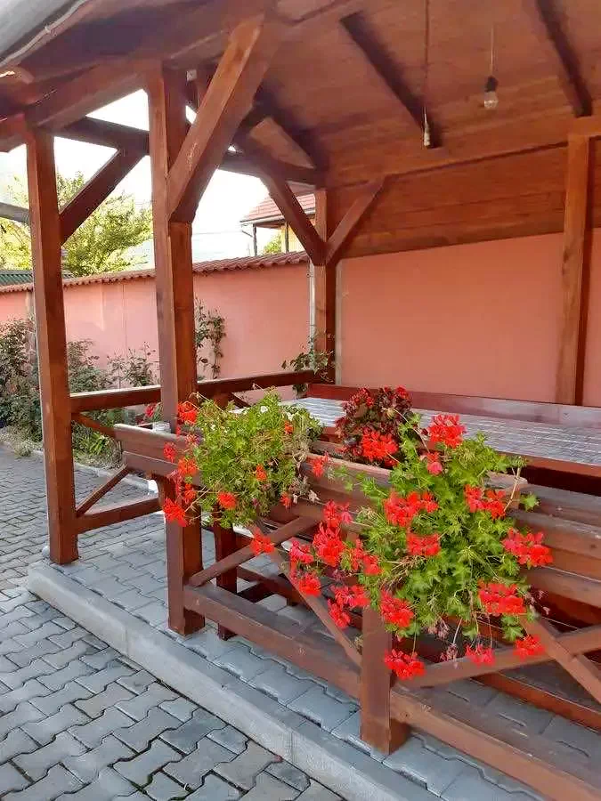 Praid Cazare | Motel (K0367-3) Imaginea poate fi supusă drepturilor de autor. Se recomandă contactarea titularului drepturilor.